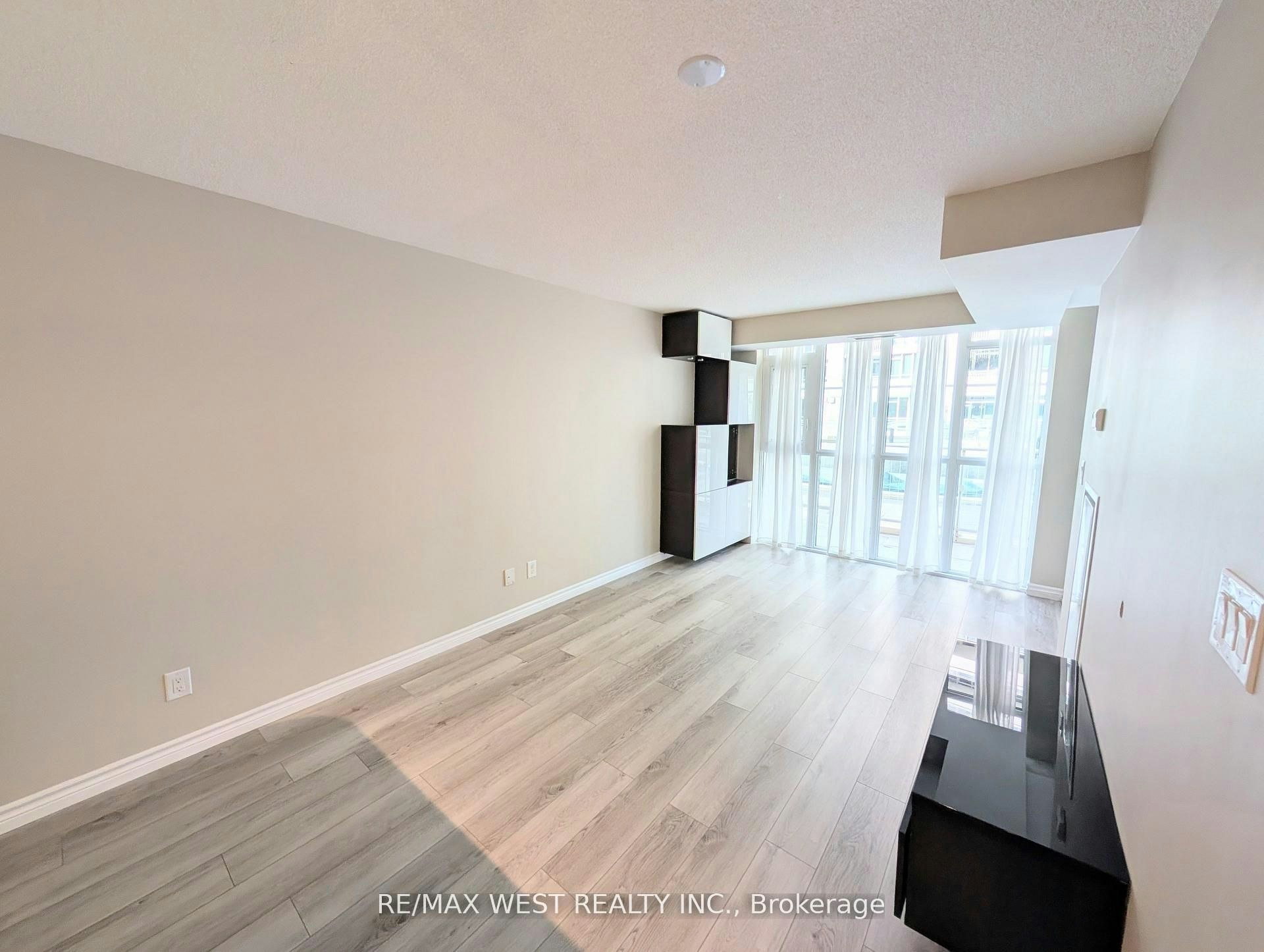342-38 Grand Magazine Street, Toronto, ON, M5V 0B1 - 10