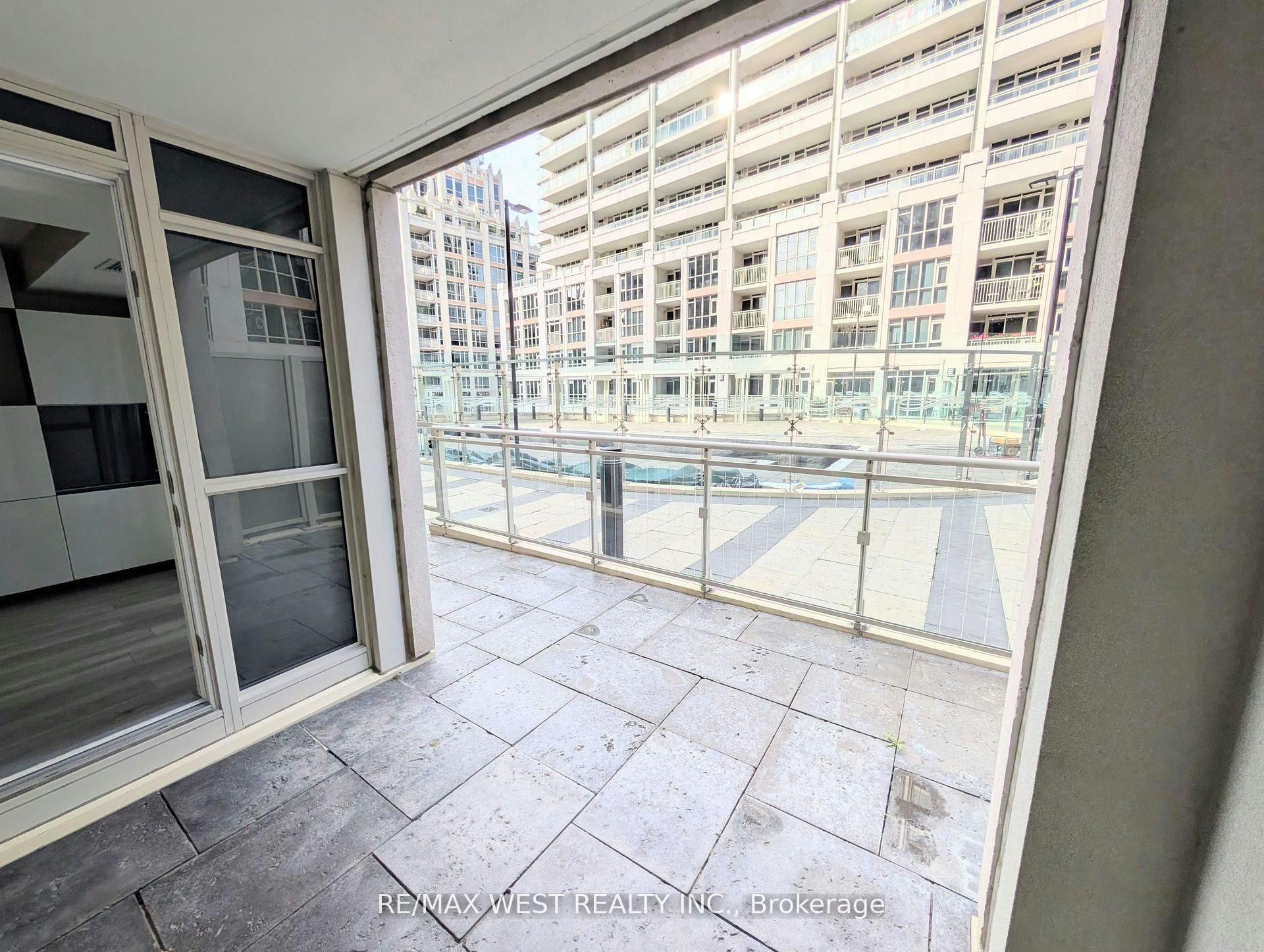 342-38 Grand Magazine Street, Toronto, ON, M5V 0B1 - 25