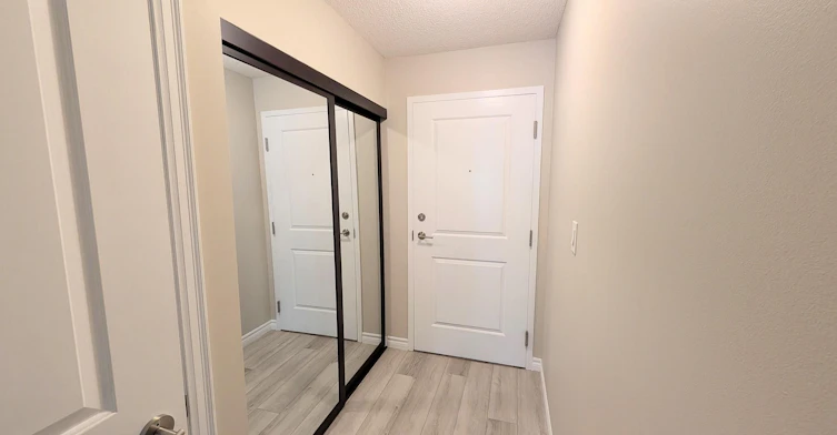 342-38 Grand Magazine Street, Toronto, ON, M5V 0B1 - 2