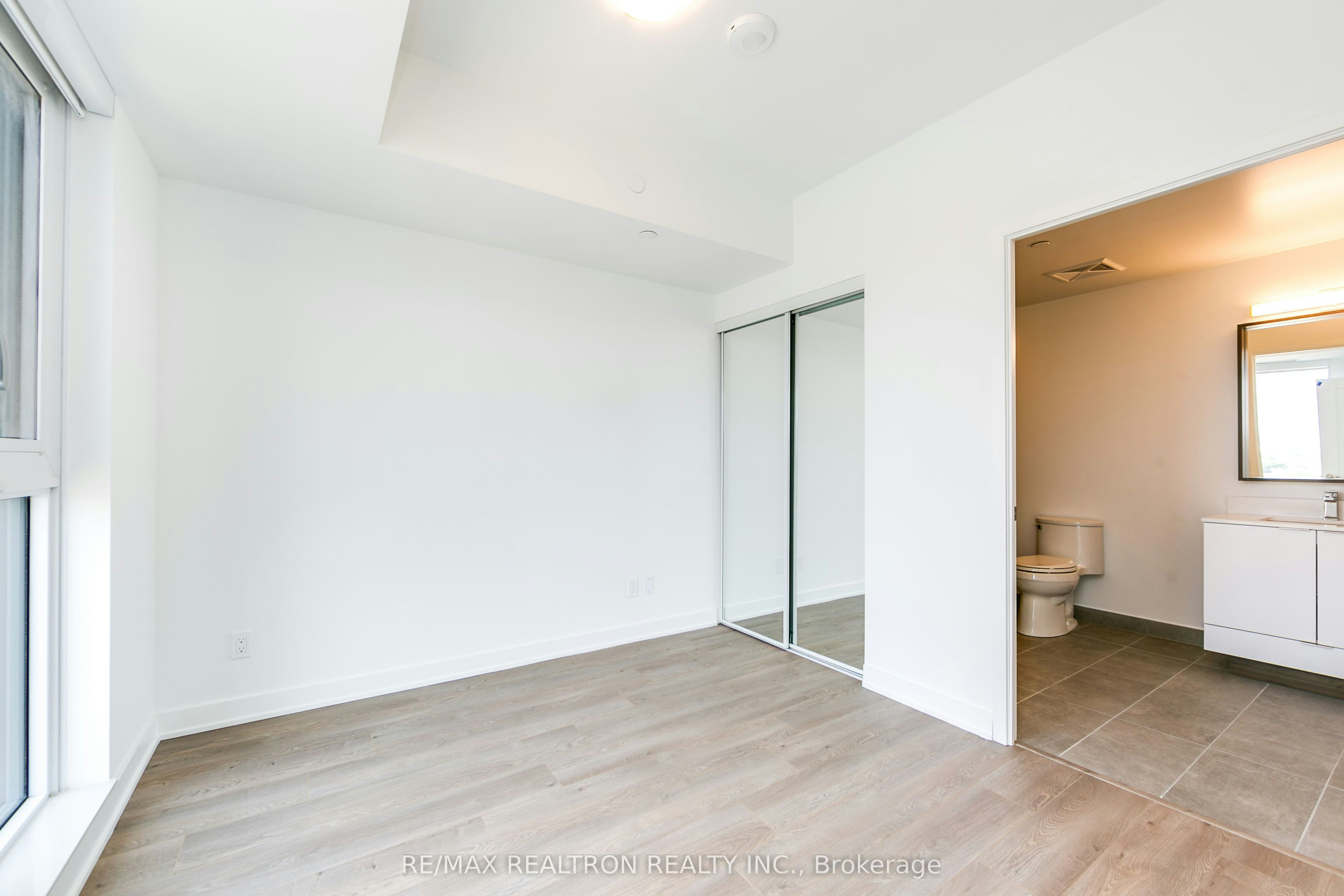 1202-543 Richmond Street W, Toronto, ON, M5V 0W9 - 10