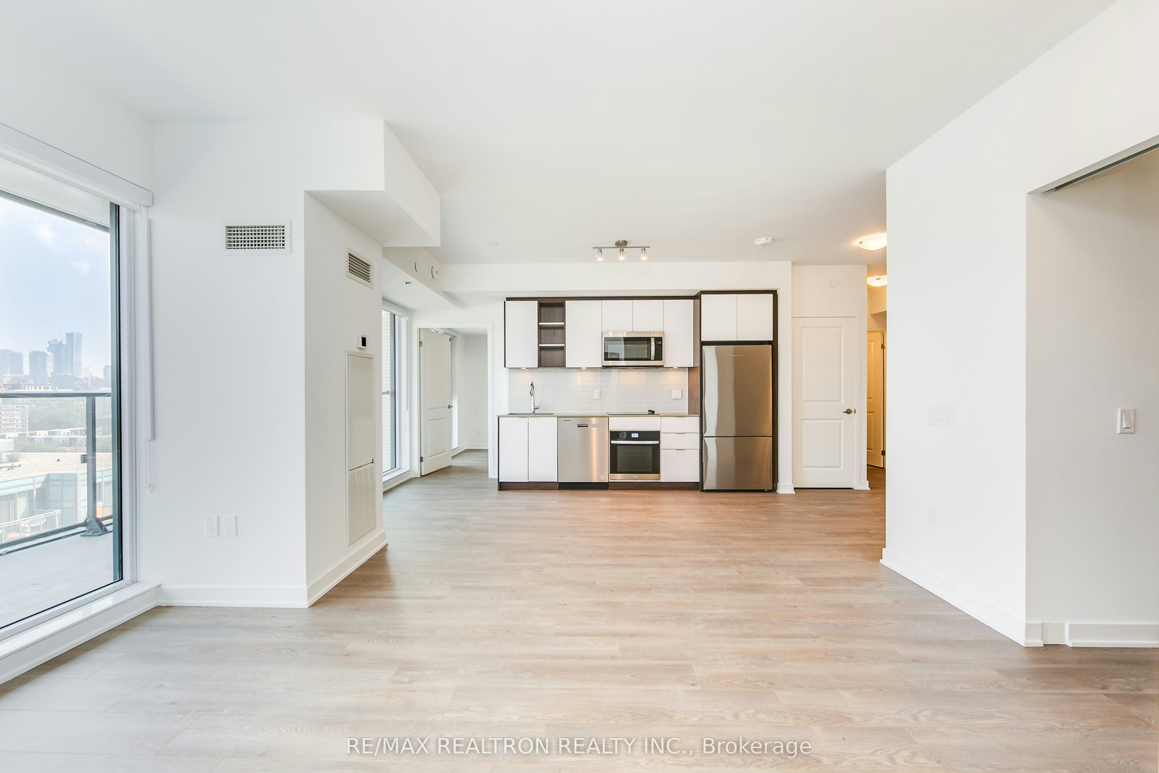 1202-543 Richmond Street W, Toronto, ON, M5V 0W9 - 4