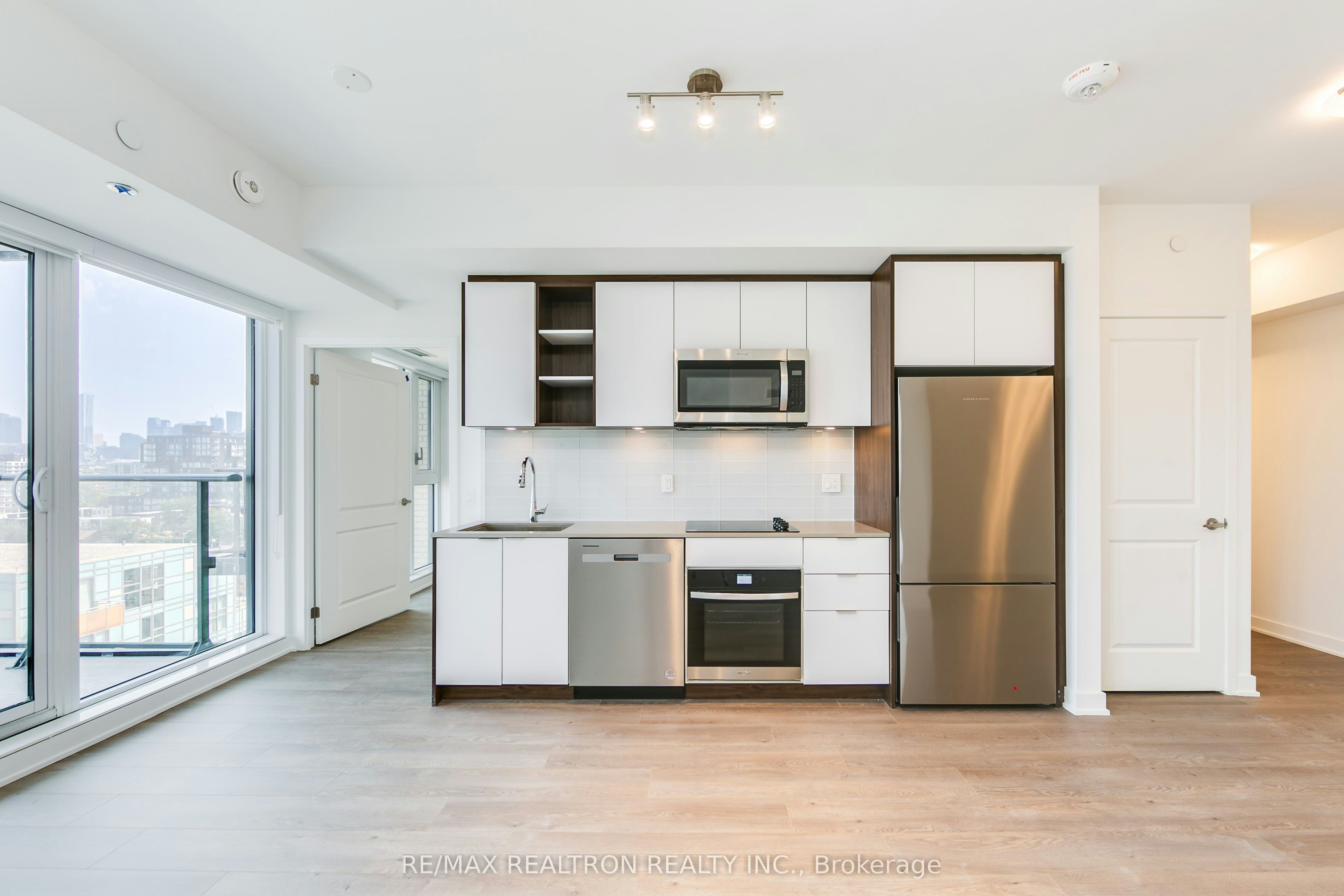 1202-543 Richmond Street W, Toronto, ON, M5V 0W9 - 6