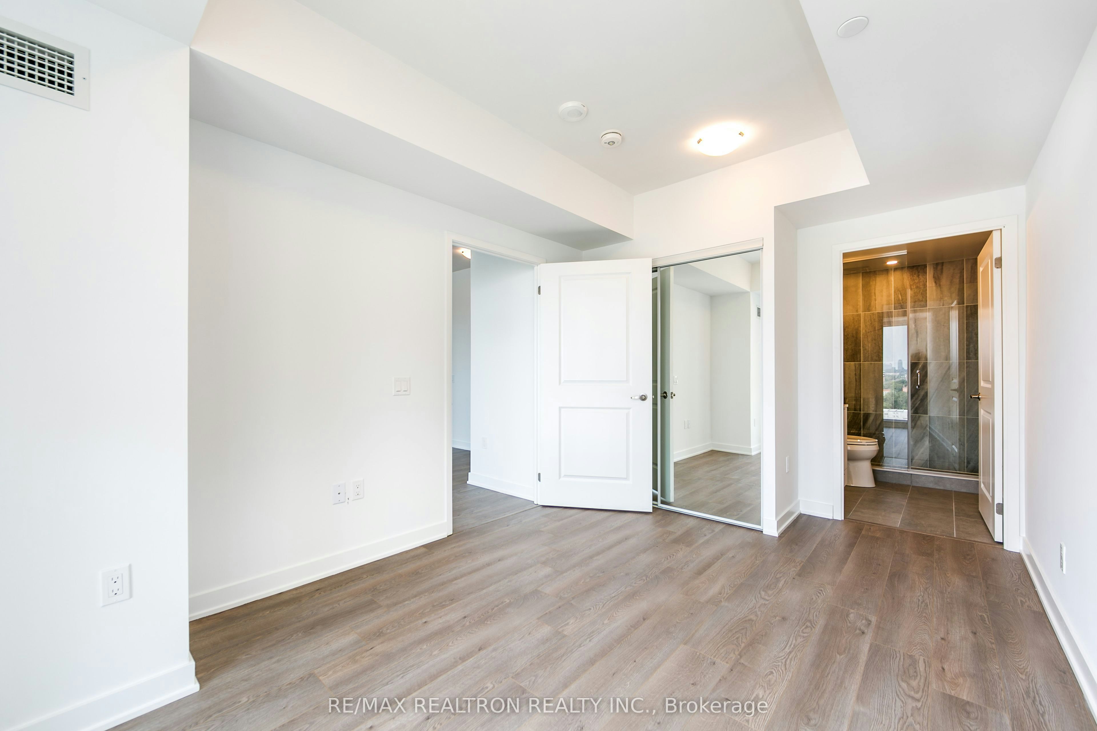 1202-543 Richmond Street W, Toronto, ON, M5V 0W9 - 8