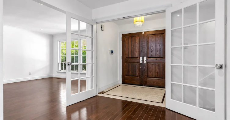 42 Apollo Drive, Toronto, ON, M3B 2G8 - 4