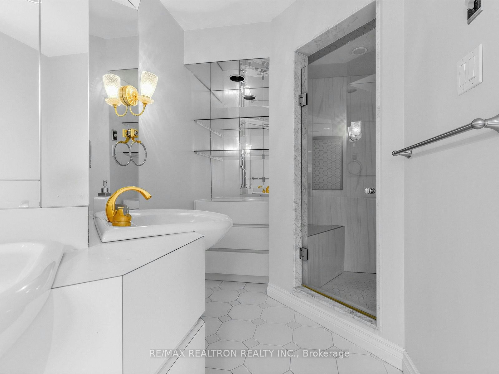 42 Apollo Drive, Toronto, ON, M3B 2G8 - 23