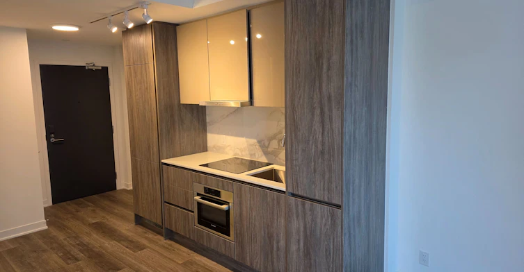 1911-180 Front Street E, Toronto, ON, M5A 0A9 - 3