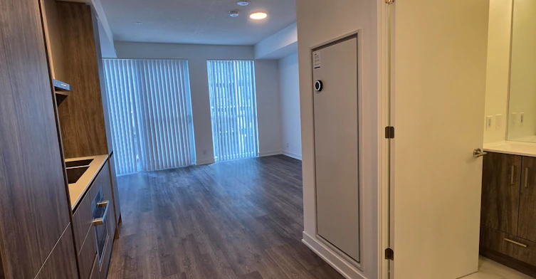 1911-180 Front Street E, Toronto, ON, M5A 0A9 - 6