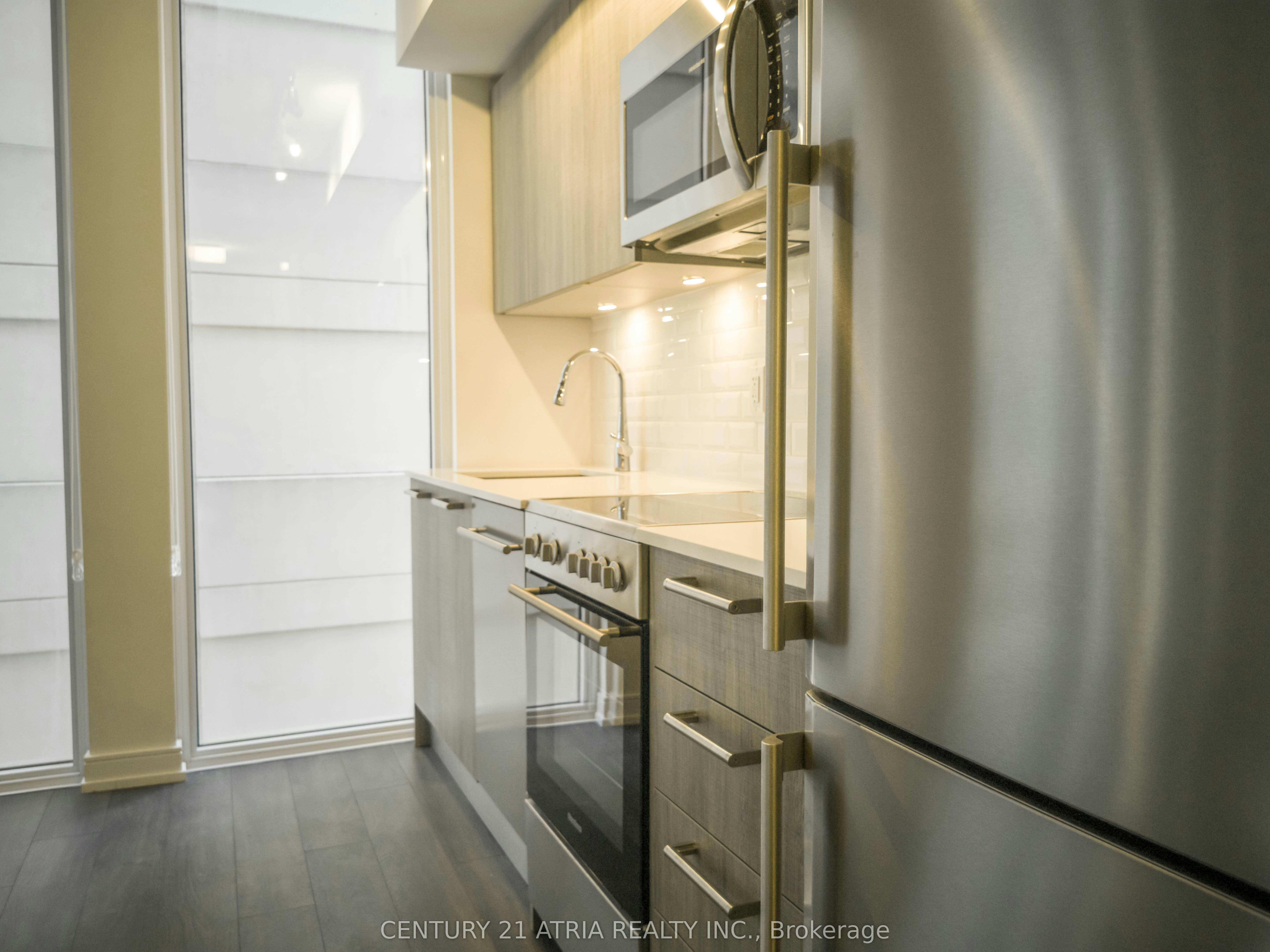1810-28 Wellesley Street E, Toronto, ON, M4Y 0C4 - 3