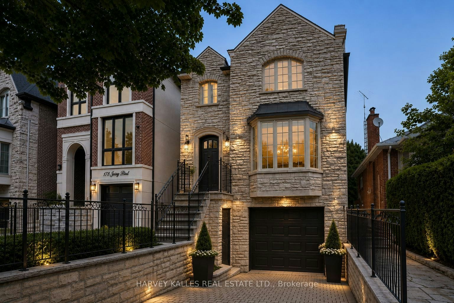 176 Joicey Boulevard, Toronto, ON, M5M 2V2