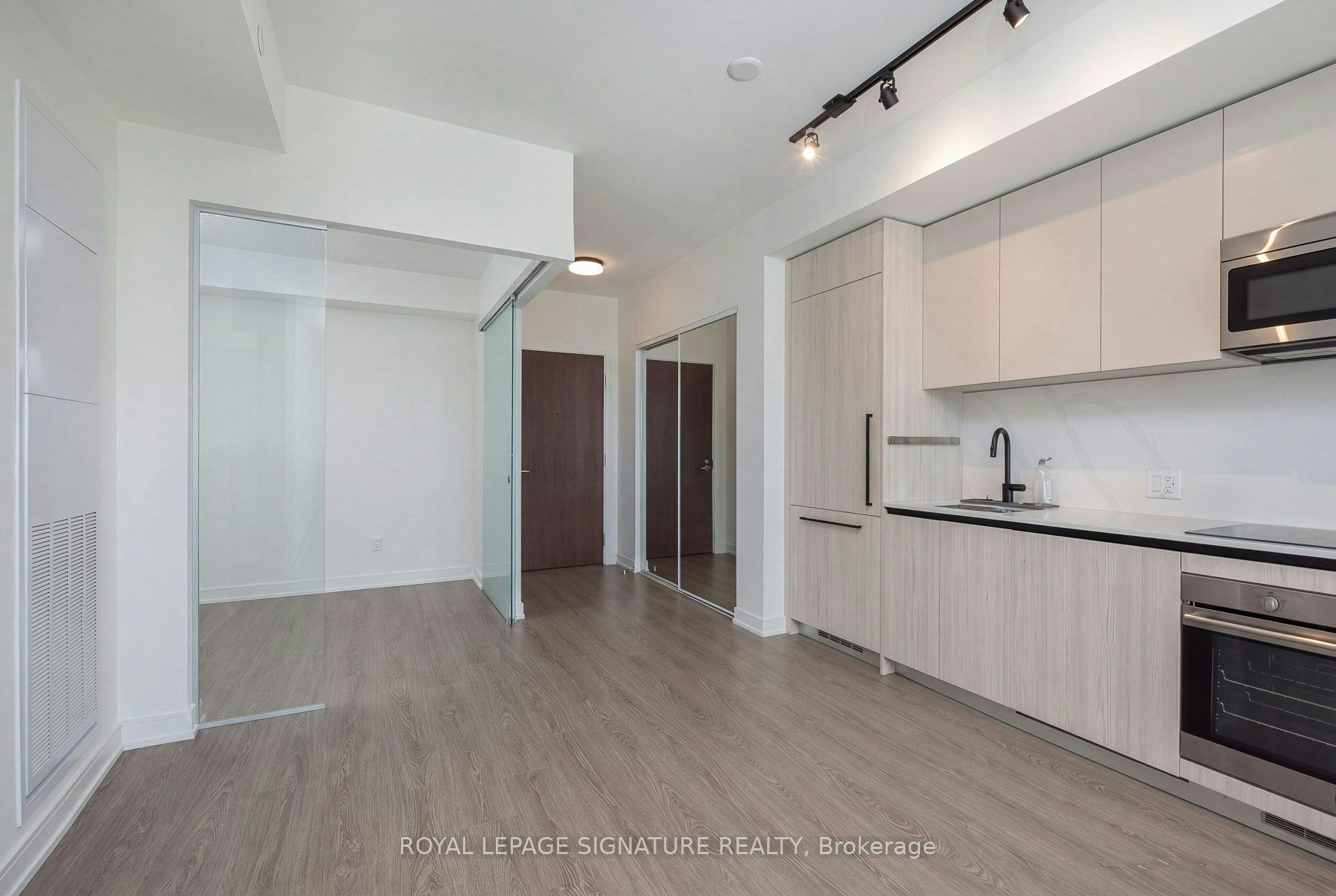 1112-425 Front Street E, Toronto, ON, M5A 0X2 - 8