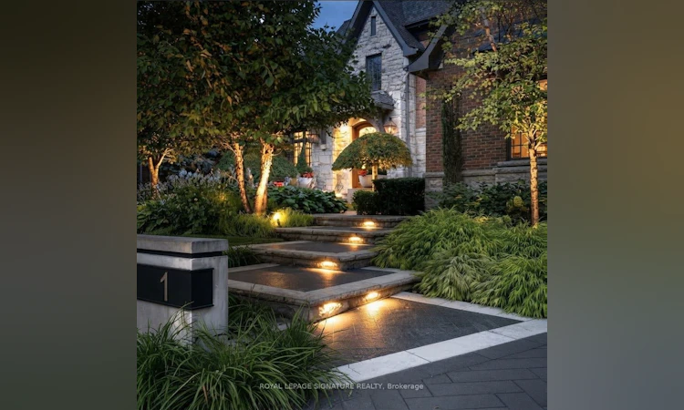 1 Oakley Place