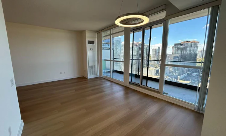 3005-33 Singer Court