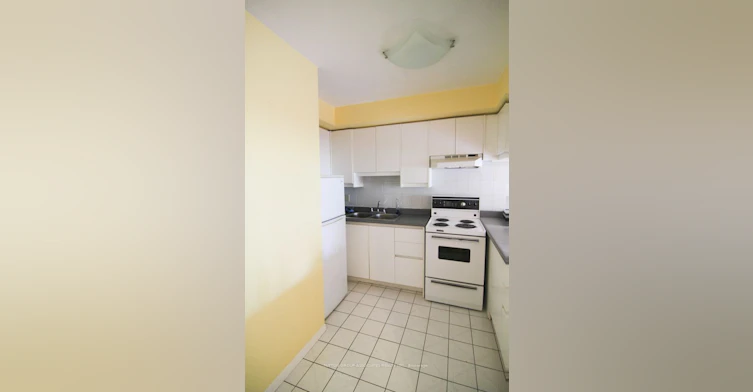 2-337 Seaton Street, Toronto, ON, M5A 2T6 - 4