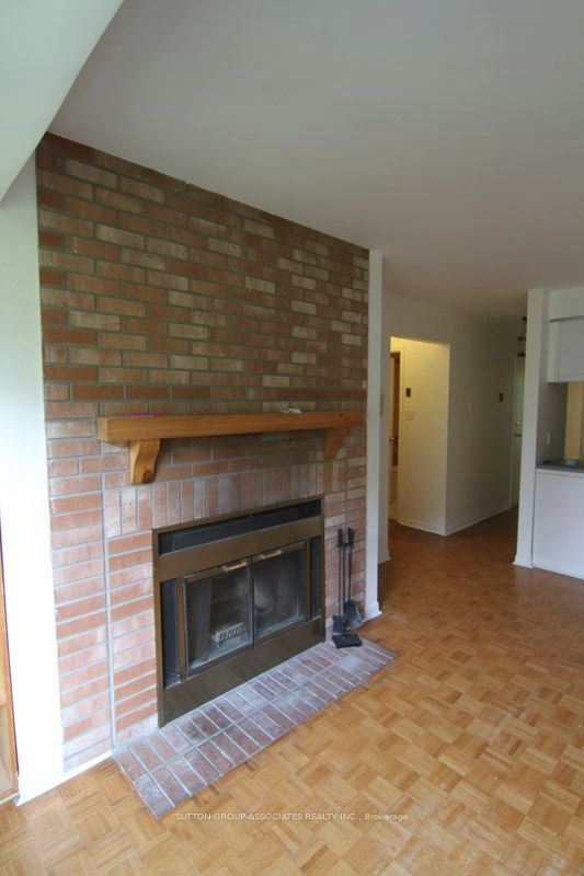 2-337 Seaton Street, Toronto, ON, M5A 2T6 - 3