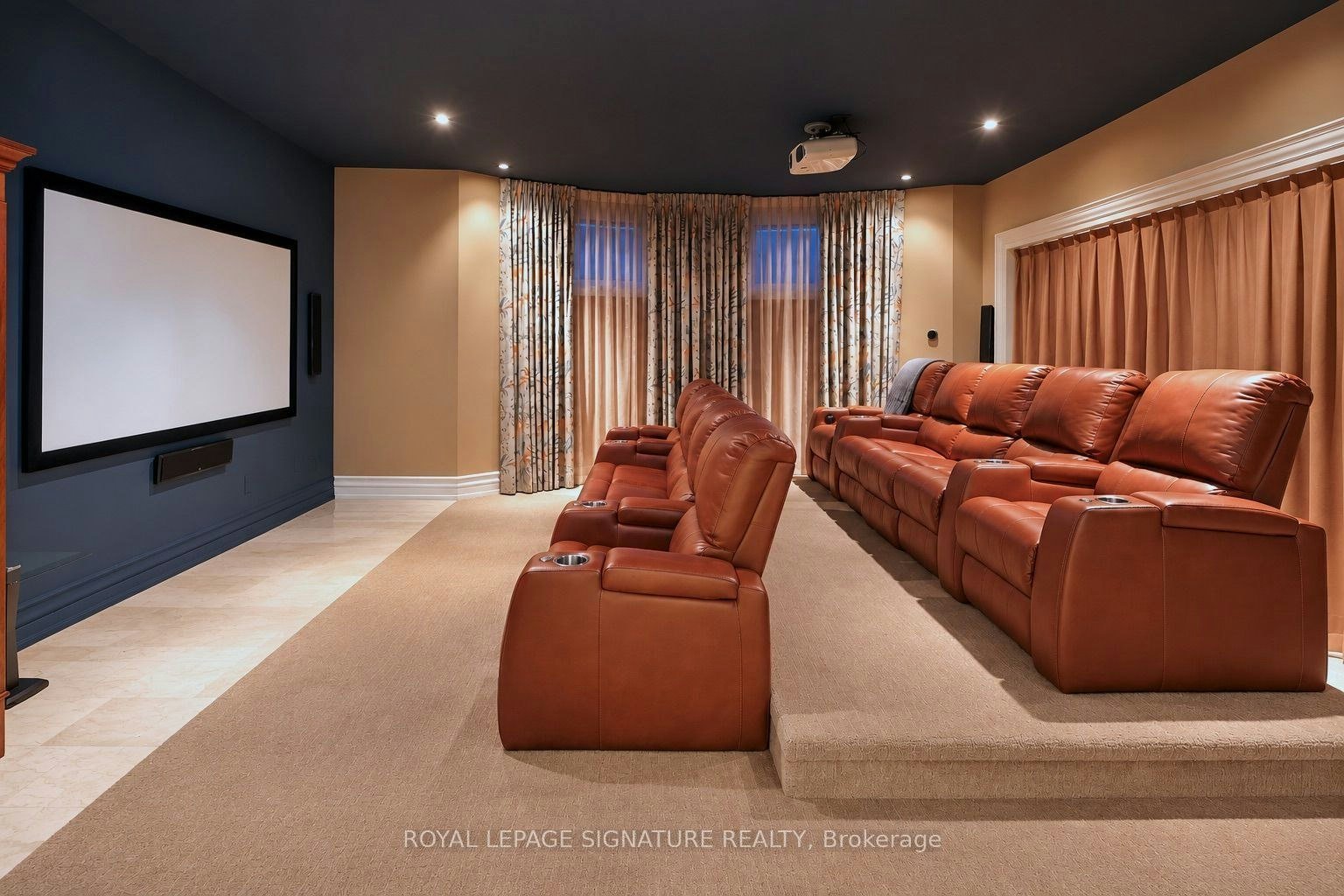 1 Oakley Place, Toronto, ON, M2P 2G3 - 15