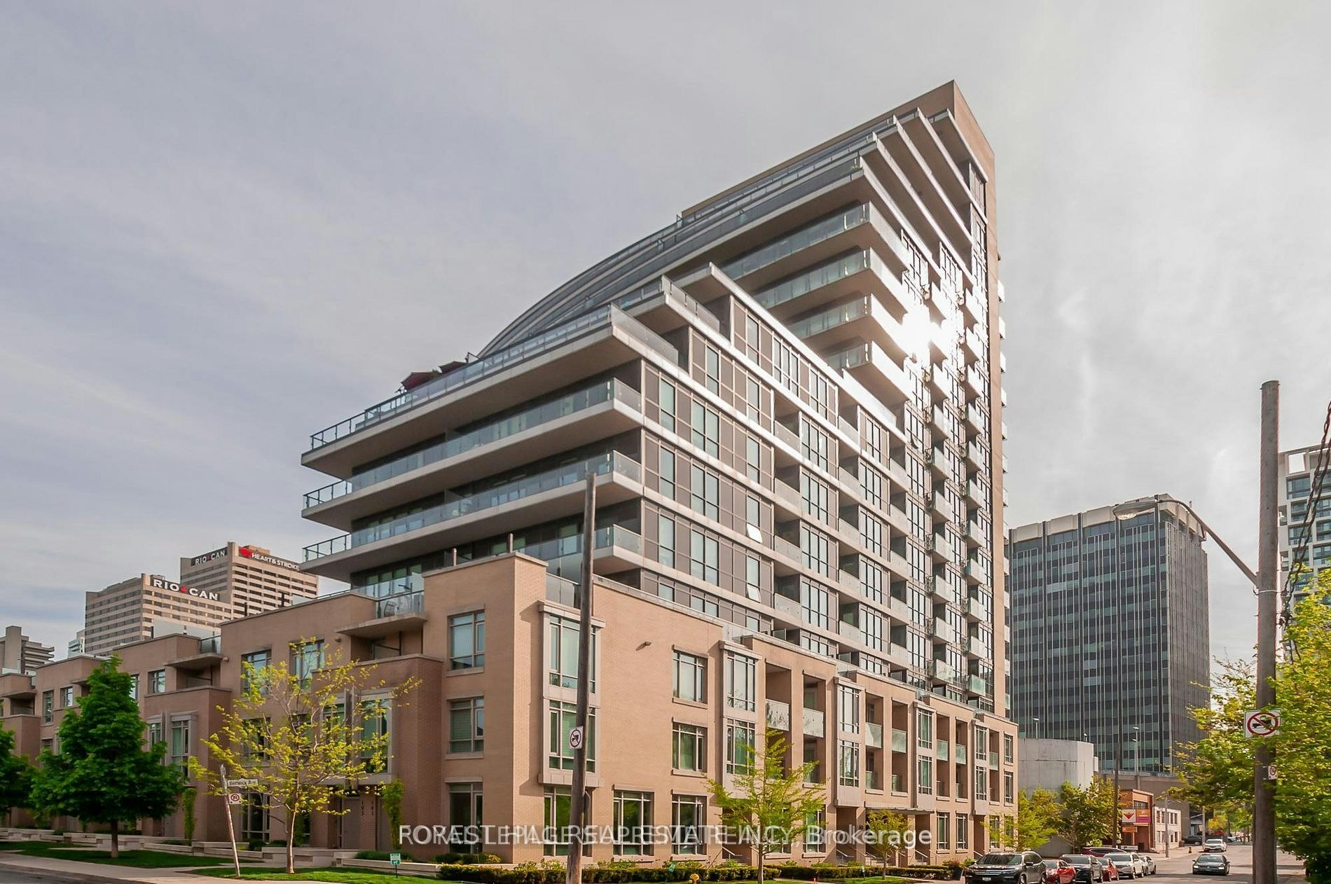 1012-60 Berwick Avenue, Toronto, ON, M5P 1H1
