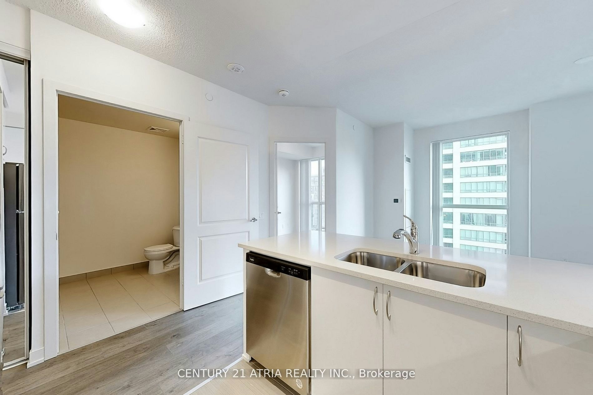 1806-4955 Yonge Street, Toronto, ON, M2N 5N6 - 11