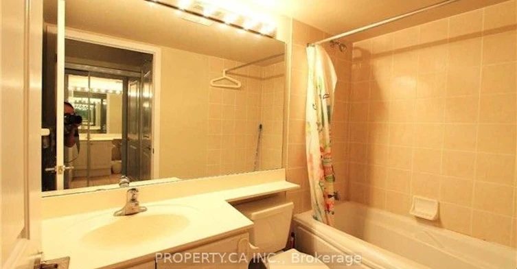4978 Yonge Street, Toronto, ON, M2N 7G8 - 7