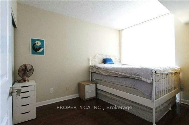 4978 Yonge Street, Toronto, ON, M2N 7G8 - 5
