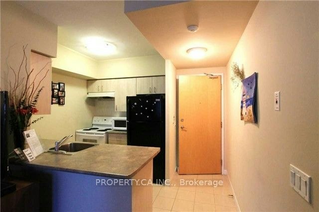 4978 Yonge Street, Toronto, ON, M2N 7G8 - 4