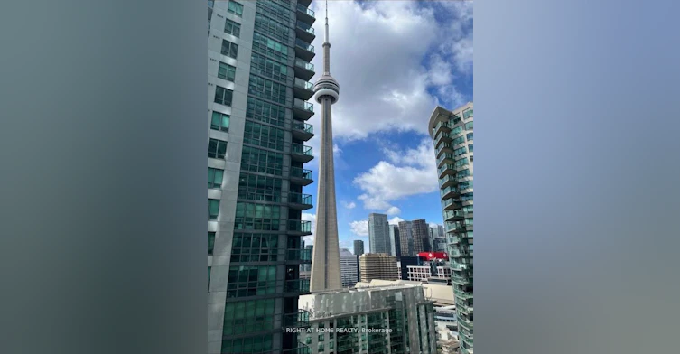 1906-12 York Street, Toronto, ON, M5J 0A9 - 9