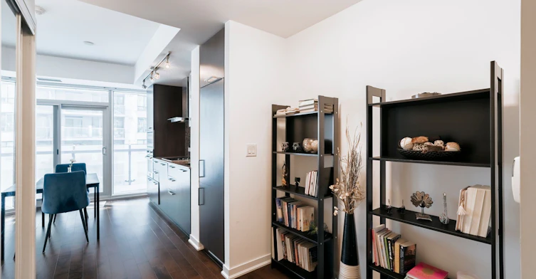 1906-12 York Street, Toronto, ON, M5J 0A9 - 2