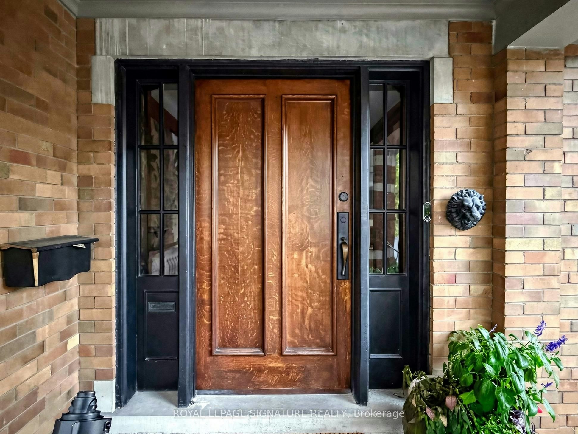 92 Inglewood Drive, Toronto, ON, M4T 1H5