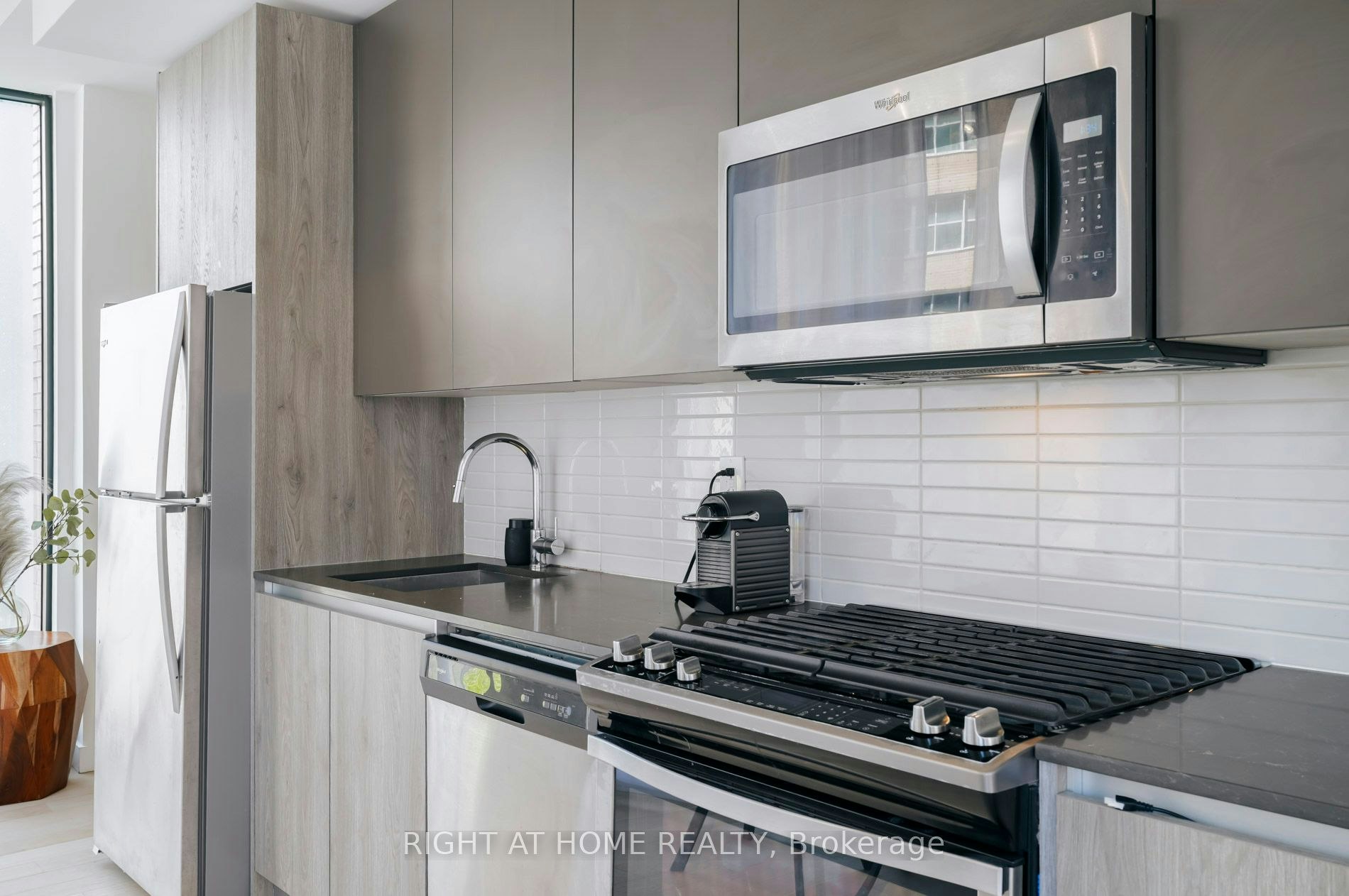 210-2A Church Street, Toronto, ON, M5E 0E1 - 6
