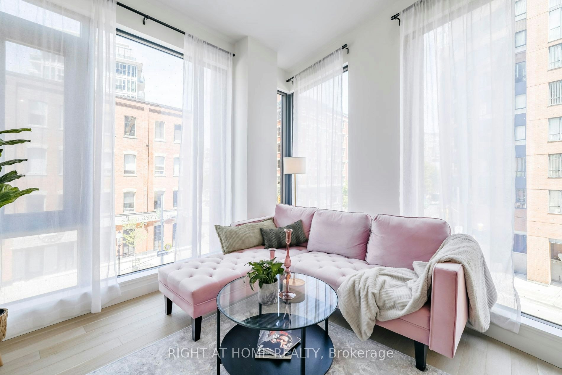 210-2A Church Street, Toronto, ON, M5E 0E1 - 8