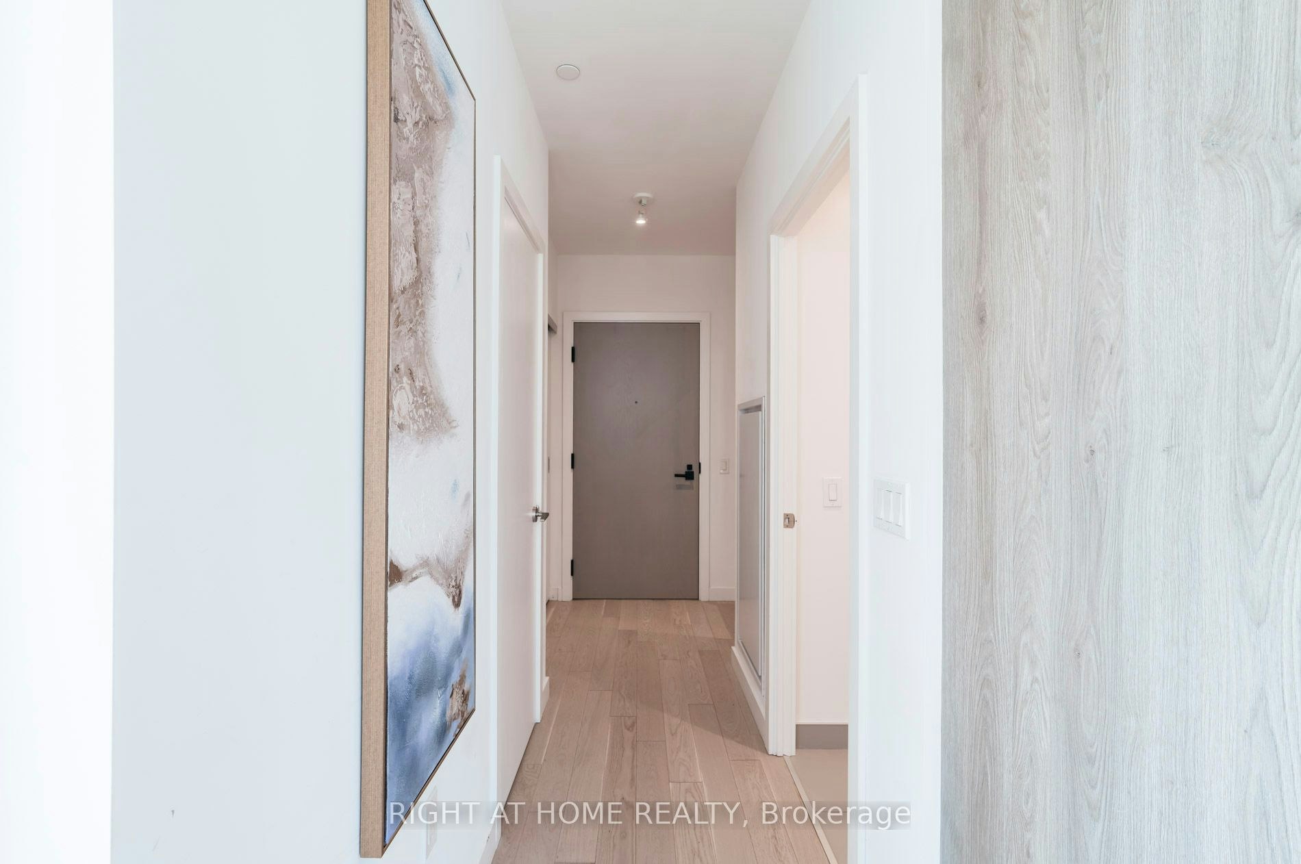 210-2A Church Street, Toronto, ON, M5E 0E1 - 2