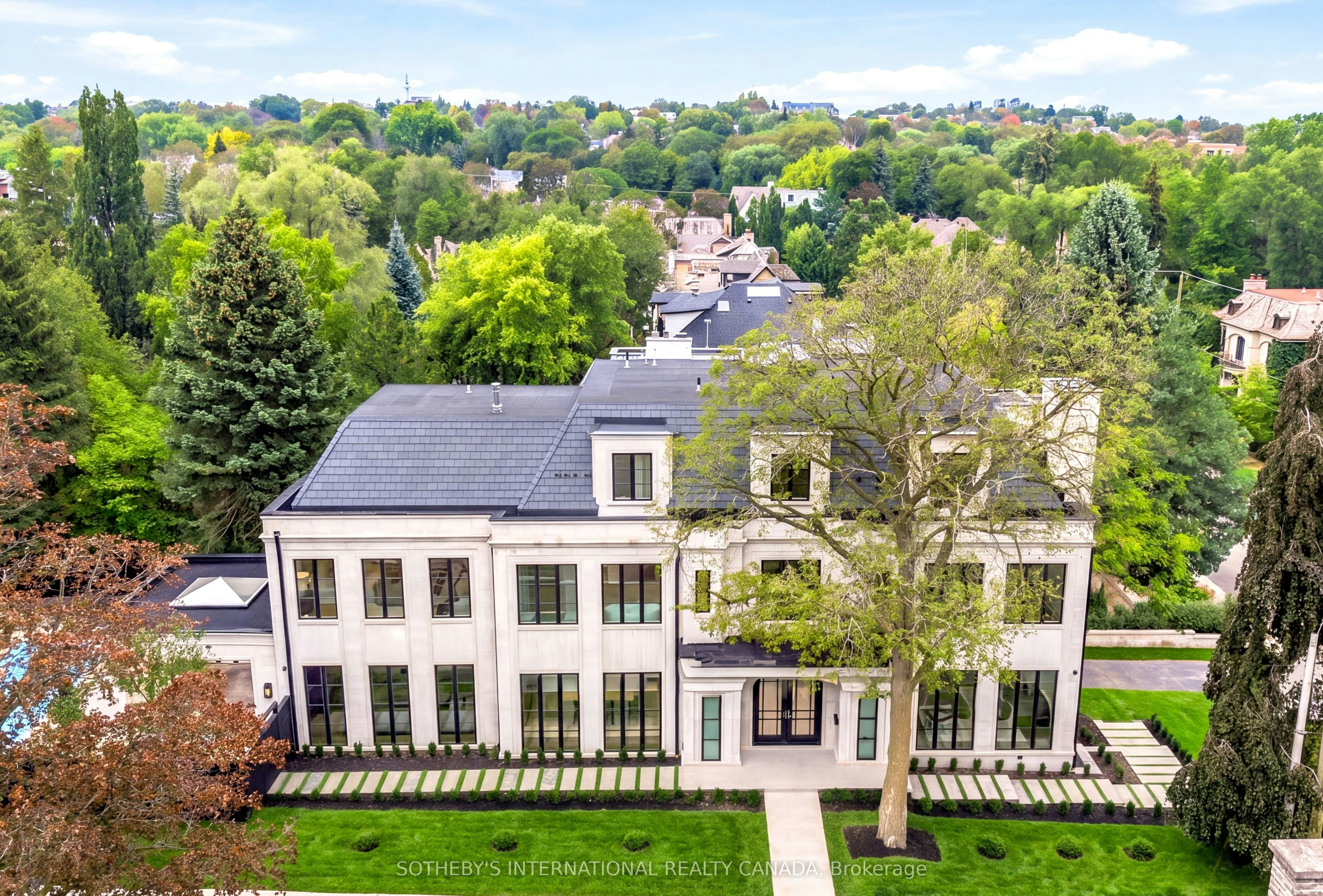 170 Forest Hill Road, Toronto, ON, M5P 2N4