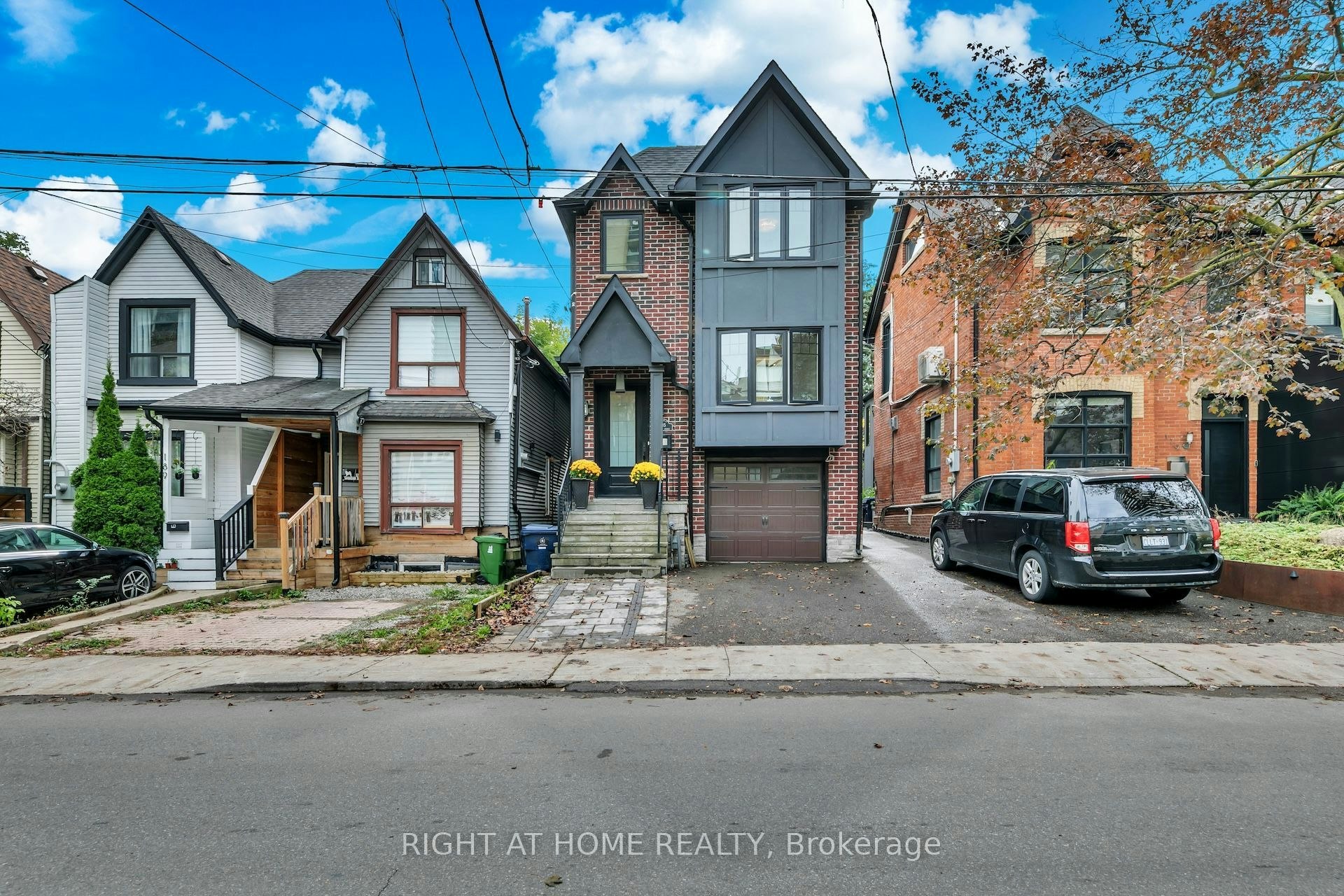 185 Soudan Avenue, Toronto, ON, M4S 1V5
