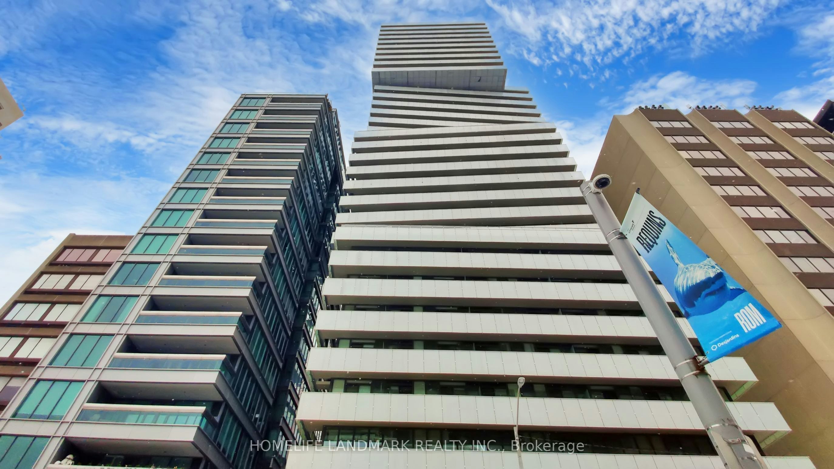 2305-200 Bloor Street W, Toronto, ON, M5S 0B1 - 2