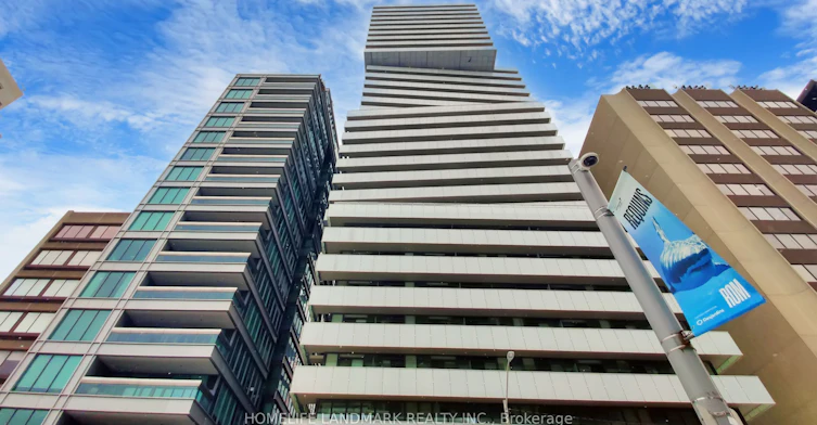 2305-200 Bloor Street W, Toronto, ON, M5S 0B1 - 2