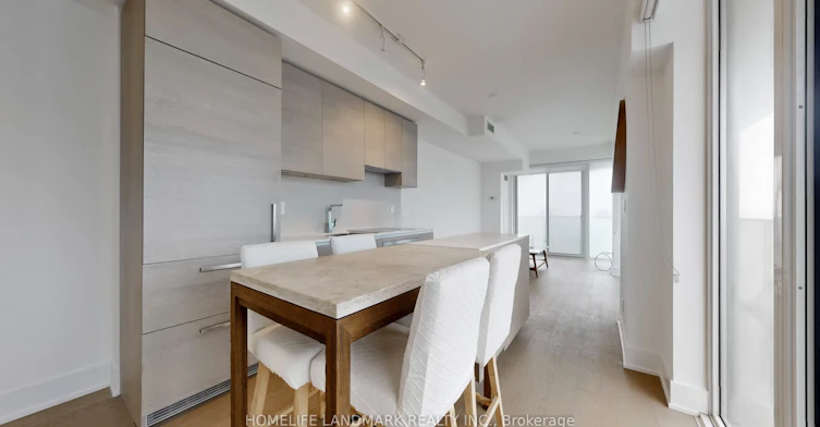 2305-200 Bloor Street W, Toronto, ON, M5S 0B1 - 13