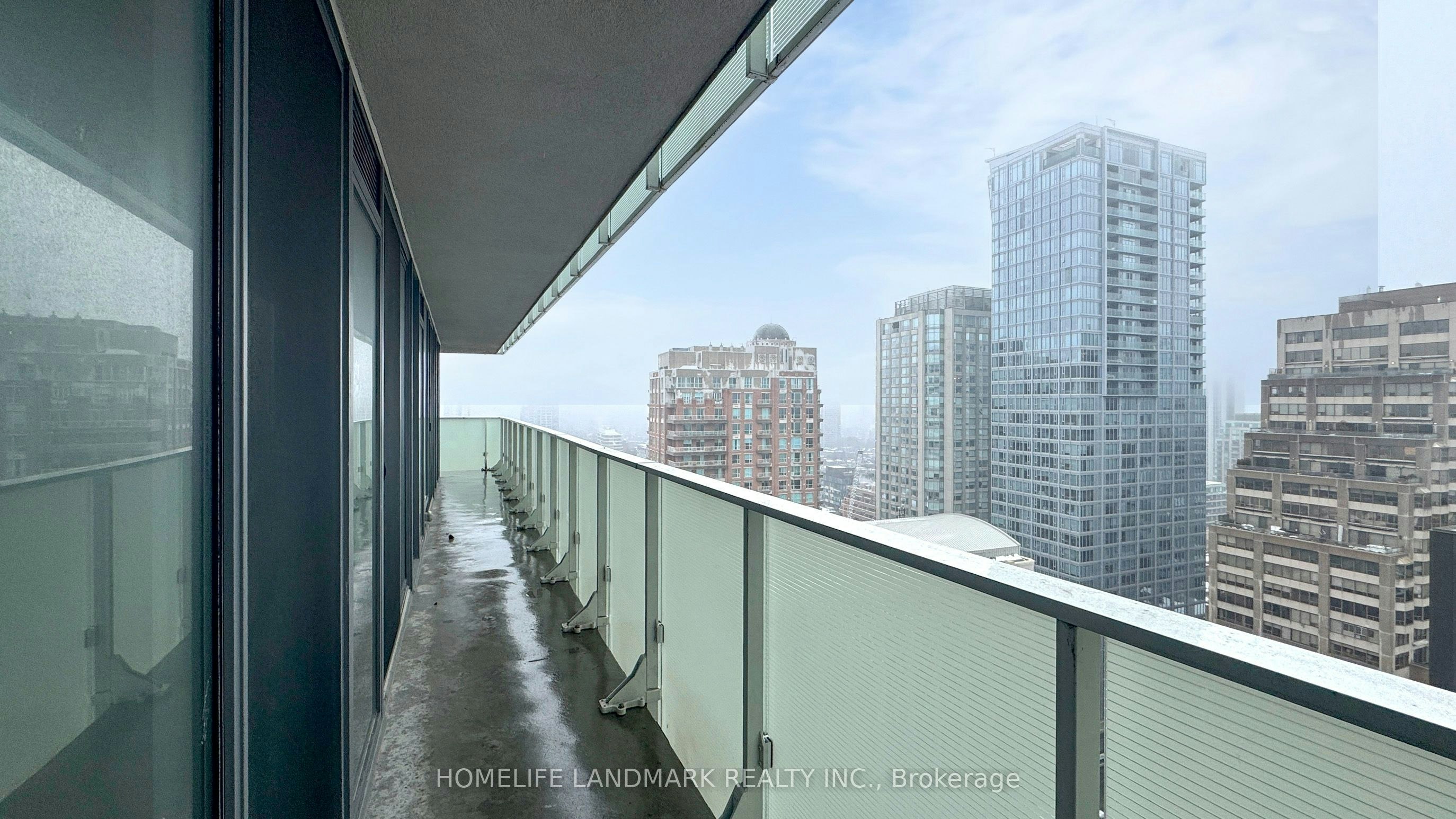 2305-200 Bloor Street W, Toronto, ON, M5S 0B1 - 33
