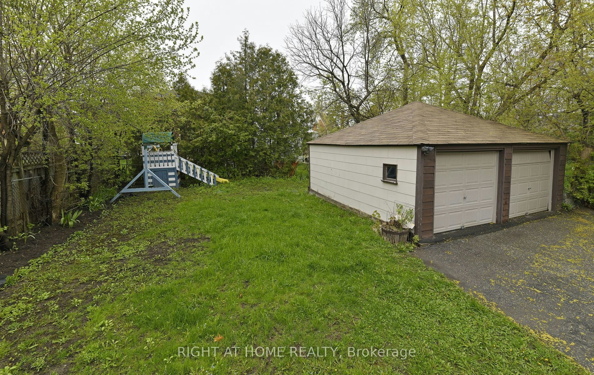 234 Poyntz Avenue, Toronto, ON, M2N 1J7 - 24