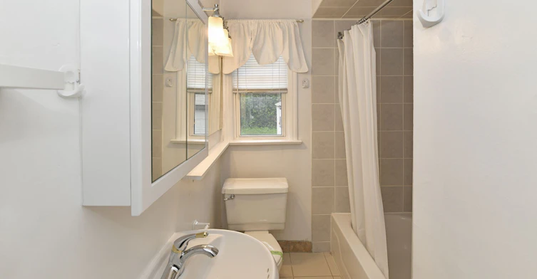 234 Poyntz Avenue, Toronto, ON, M2N 1J7 - 12