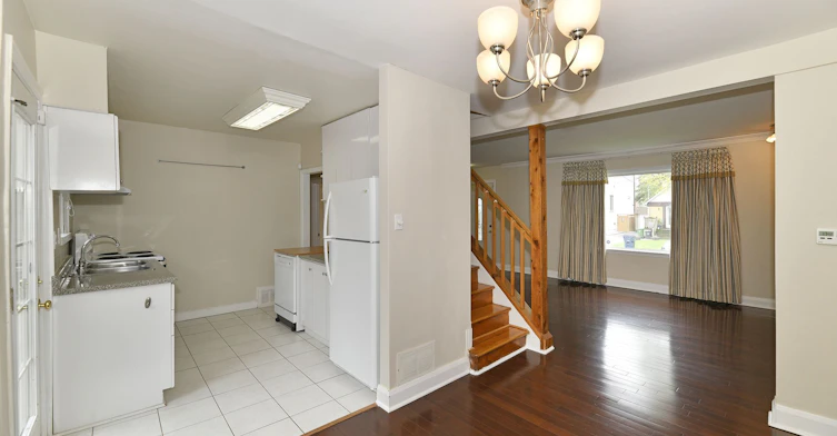 234 Poyntz Avenue, Toronto, ON, M2N 1J7 - 6