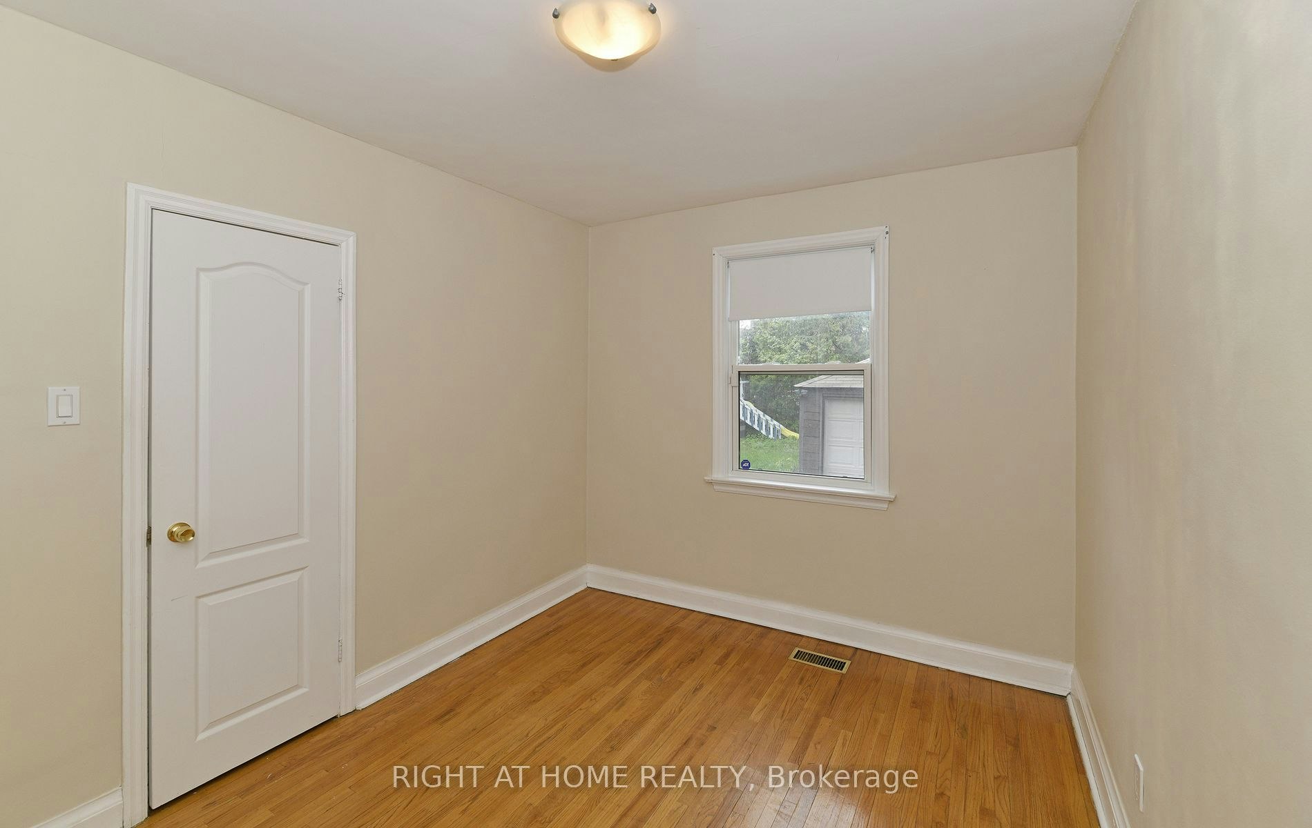 234 Poyntz Avenue, Toronto, ON, M2N 1J7 - 11