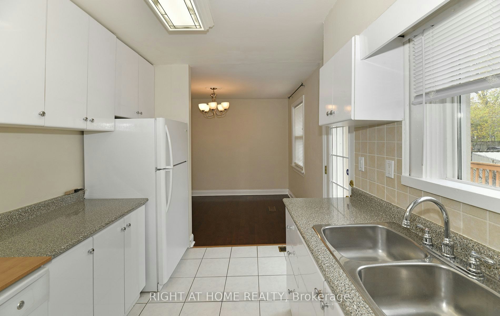 234 Poyntz Avenue, Toronto, ON, M2N 1J7 - 8