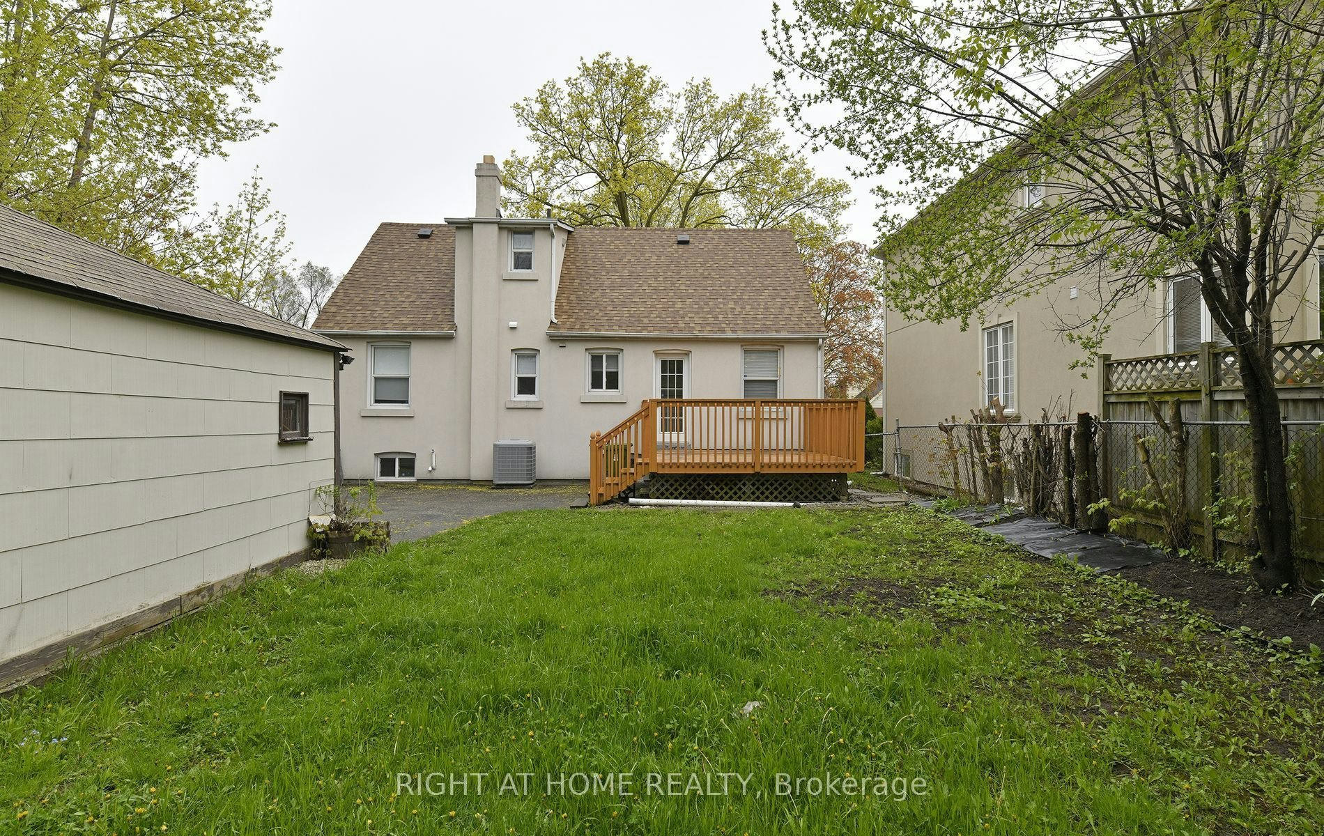 234 Poyntz Avenue, Toronto, ON, M2N 1J7 - 23