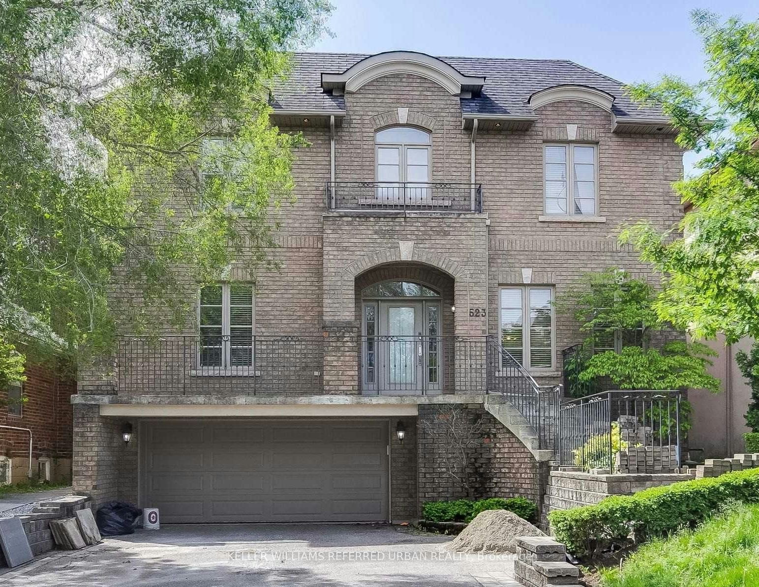 BSMT-523 Coldstream Avenue, Toronto, ON, M6B 2K7