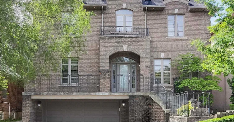 BSMT-523 Coldstream Avenue, Toronto, ON, M6B 2K7
