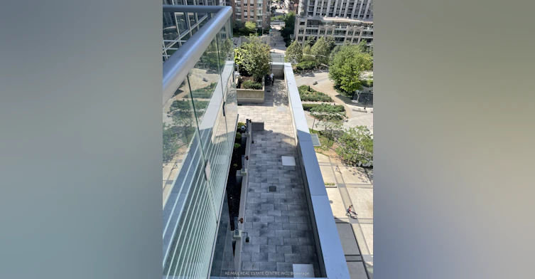 724-386 Yonge Street, Toronto, ON, M5B 0A5 - 13