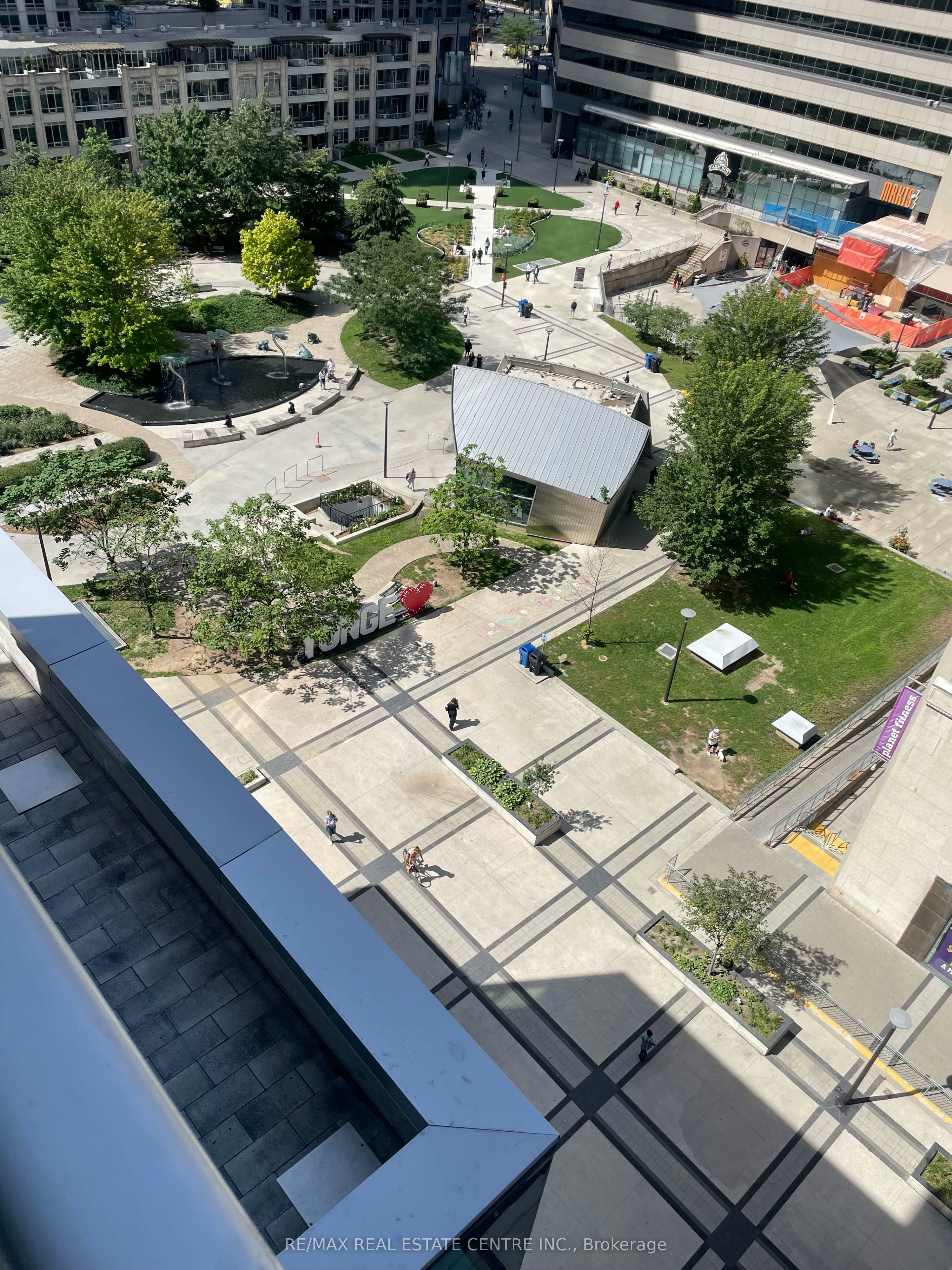 724-386 Yonge Street, Toronto, ON, M5B 0A5 - 15