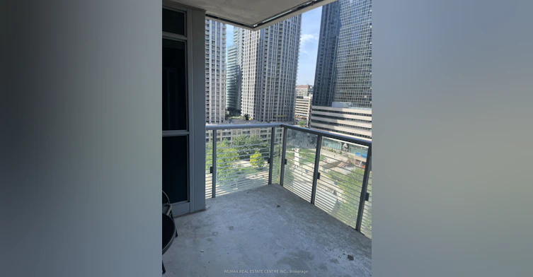 724-386 Yonge Street, Toronto, ON, M5B 0A5 - 12