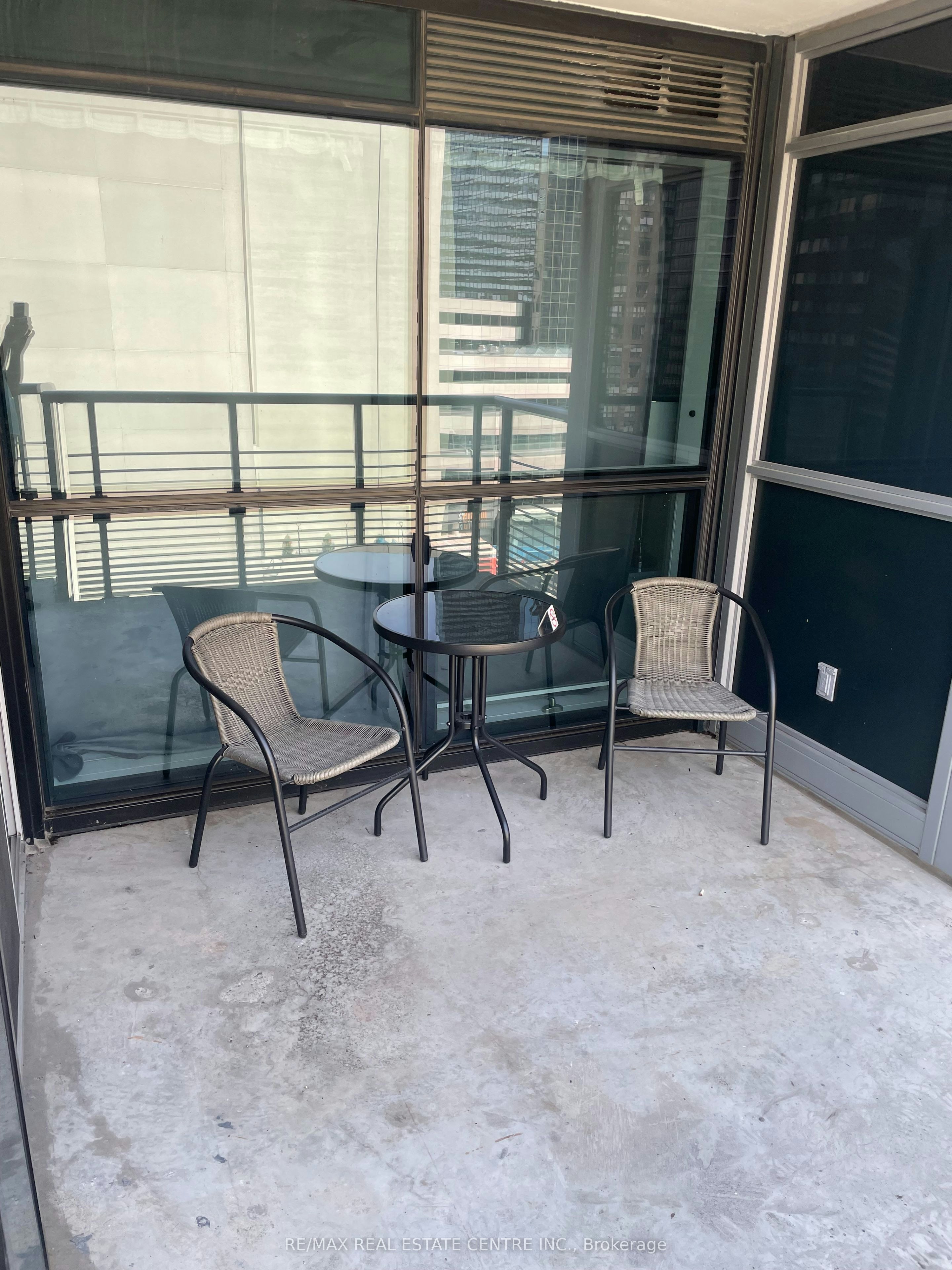 724-386 Yonge Street, Toronto, ON, M5B 0A5 - 14
