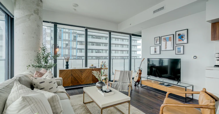 2710-185 Roehampton Avenue, Toronto, ON, M4P 0C6 - 13