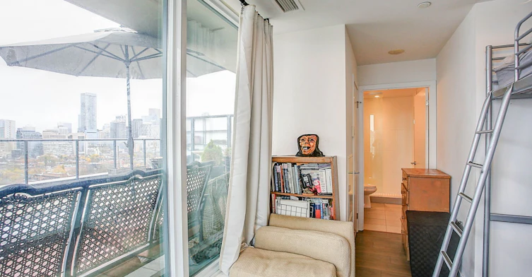 1608-297 College Street, Toronto, ON, M5T 0C2 - 6